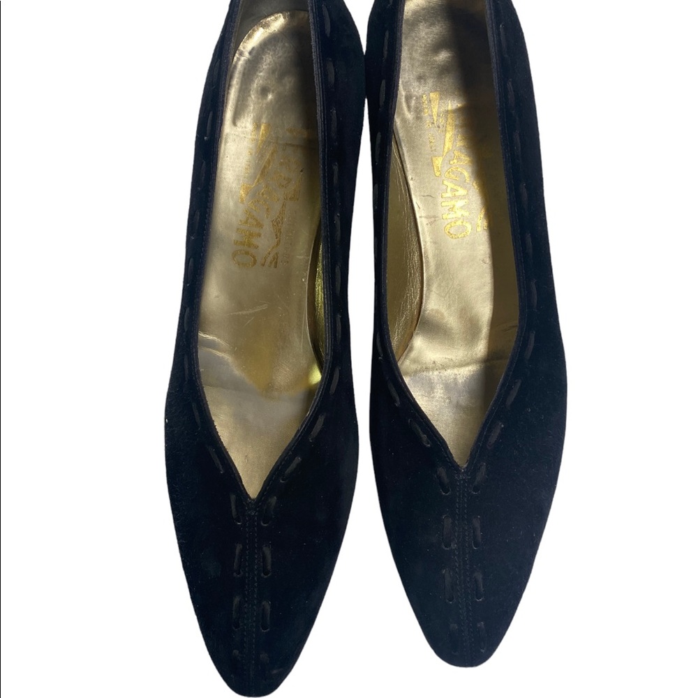 Vintage suede Ferragamo pumps 8.5